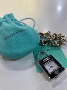 ティファニー（Tiffany & Co.）「1837 パドロック ウォッチ チャーム」
