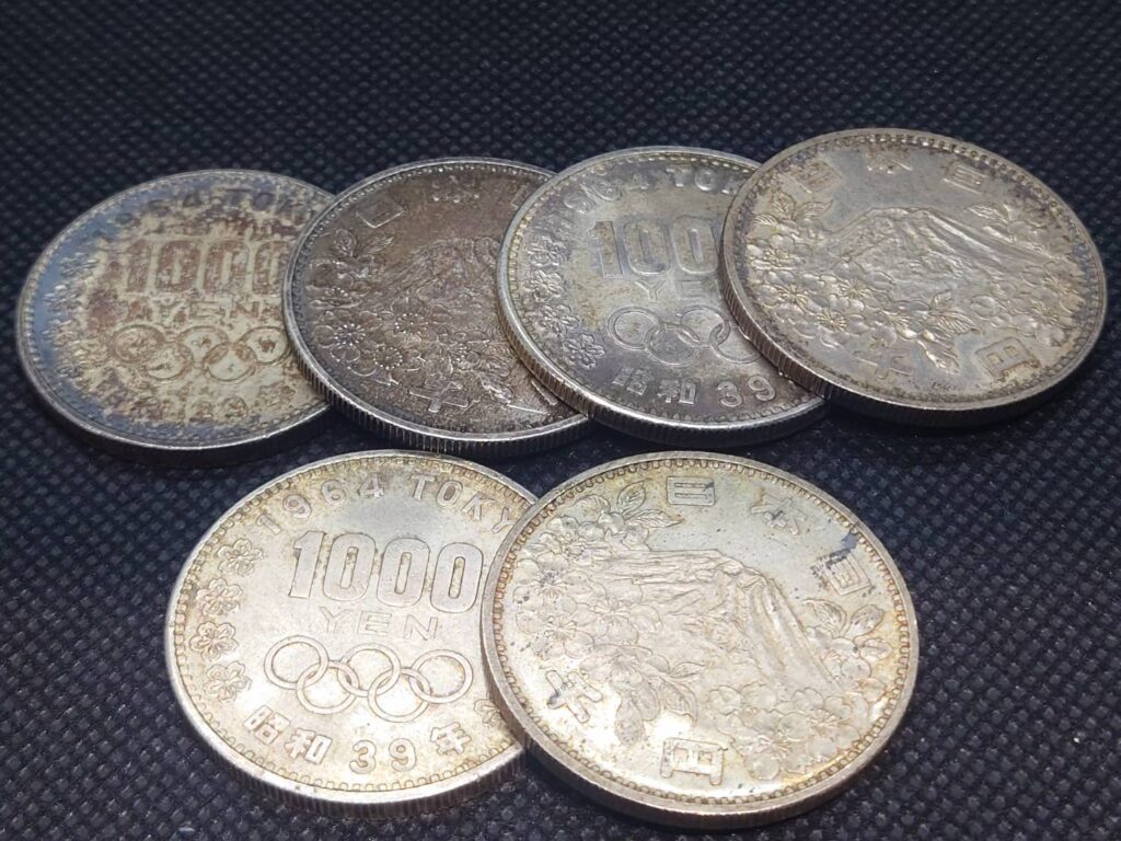 1964年 東京オリンピック　1000円銀貨