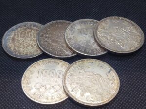 1964年 東京オリンピック　1000円銀貨