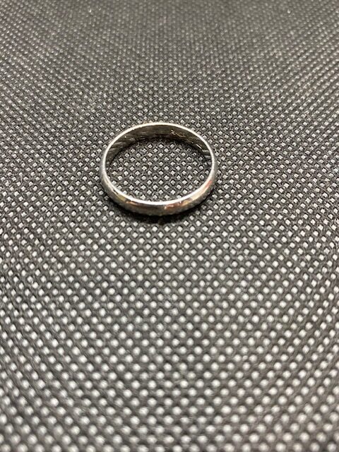 Pt900 リング3,7g 38,398円