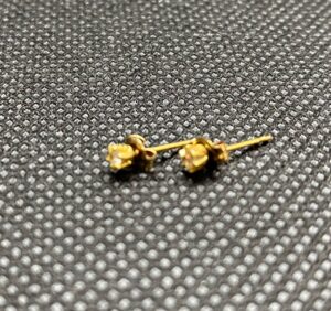 ピアス 0.3g 6,258円