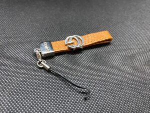 グッチ ストラップ 500円