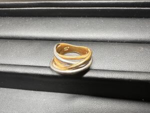 Pt900/K18(2：8)　リング　8.9ｇ