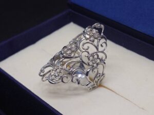 K18WG MD0.3ct リング 5.6g