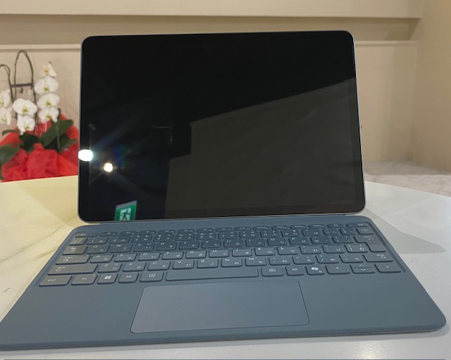 Microsoft Surface Pro 12インチ モデル 2110