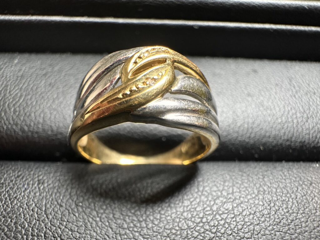 Pt900/K18　リング　3.8ｇ