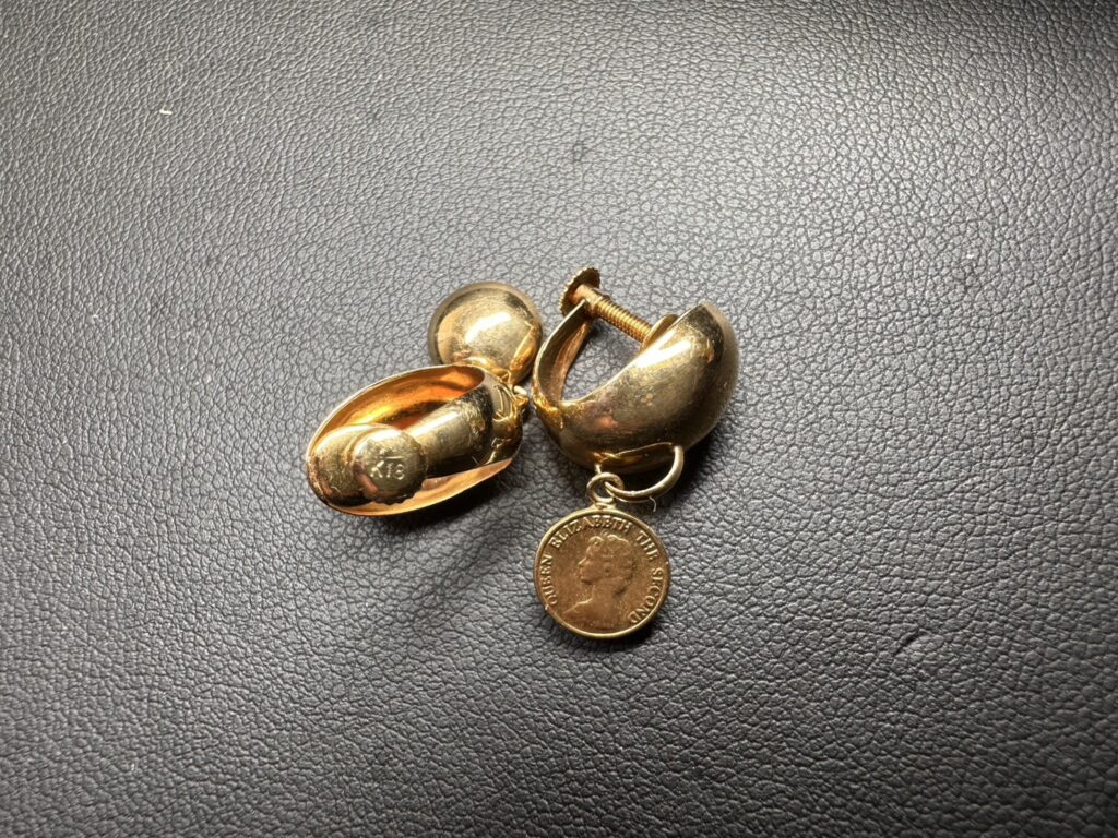 K18　イヤリング　2.7ｇ