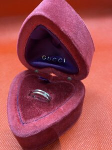 GUCCI インフィニティ 750 リング 3g