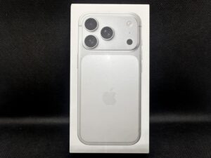 [借入可能金額　112,000円]iPhone17Pro　シルバー256GB　A3522