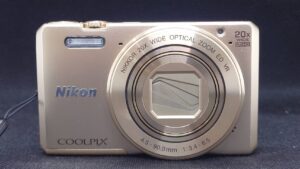 Nikon COOLPIX S7000