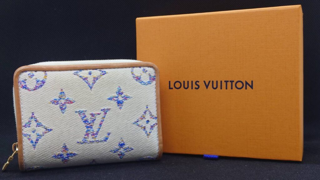 LV モノグラム・ジャガード ポルトフォイユ・ルー