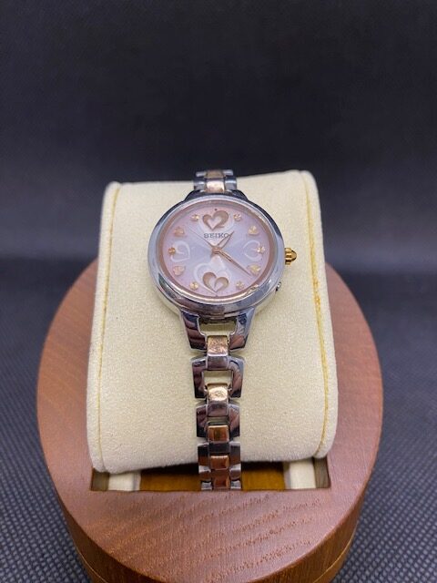 SEIKO 3B51-0AR0　腕時計