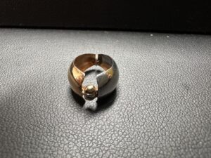 Pt900・K18　ネックレストップ　半々　0.9ｇ