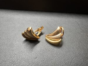 K18　イヤリング　1.8ｇ