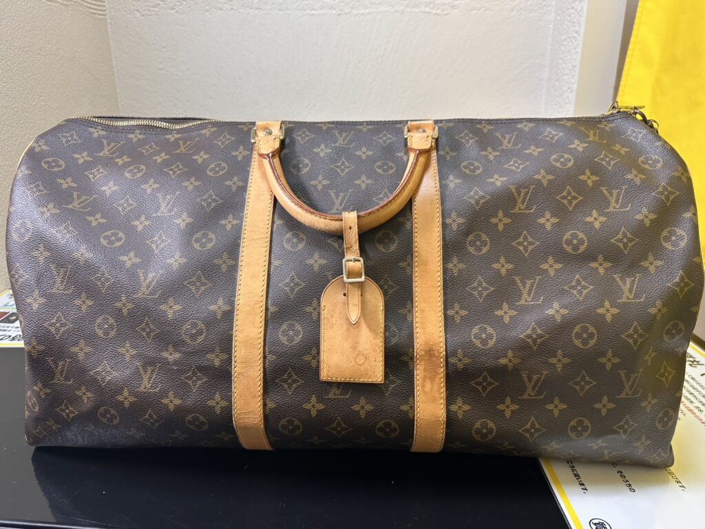 LOUIS VUITTON　モノグラム　キーボル60