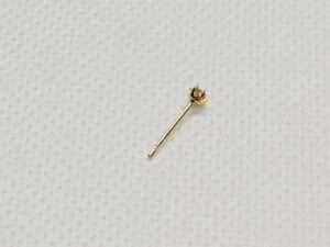 K18 ピアス 0.1g