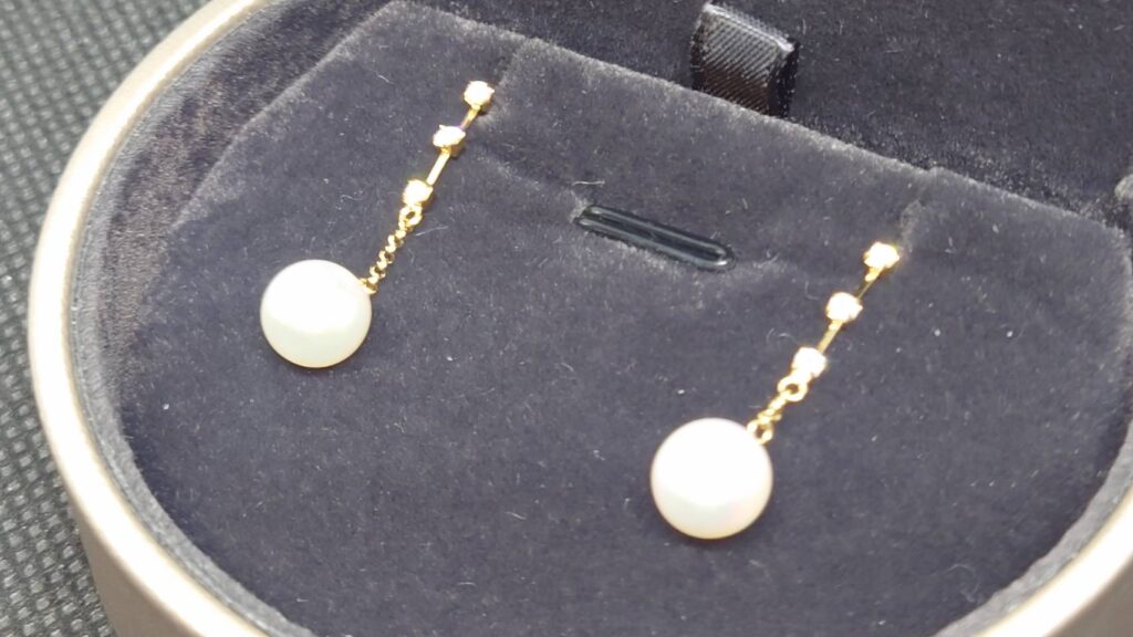 K18 メレダイヤ・パール付ピアス 0.8g