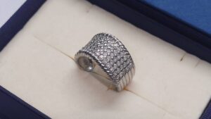Pt900 リング 9g