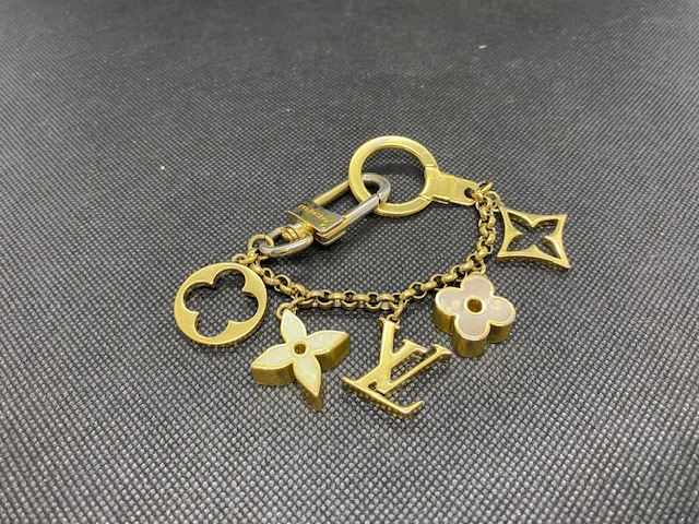 ルイヴィトン　バッグチャーム