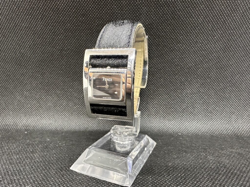 FENDI  ジャイロ 回転フェイス