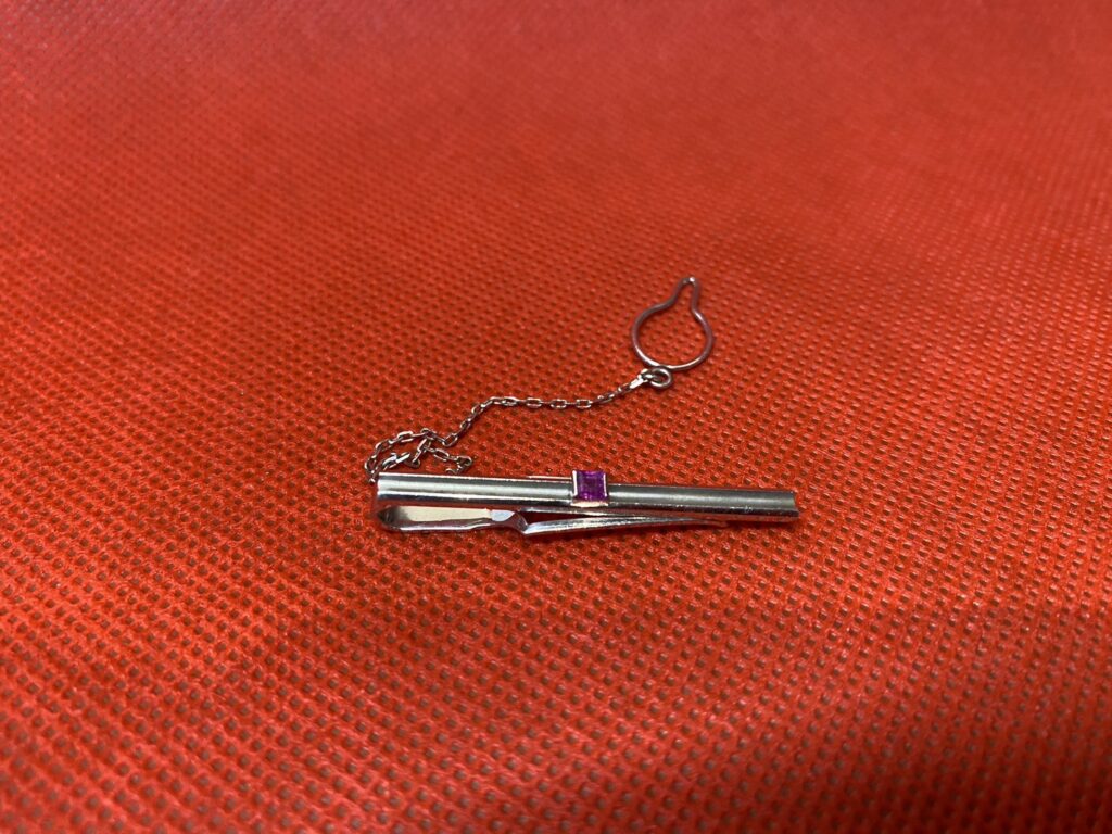 K14　ネクタイピン　3.0ｇ