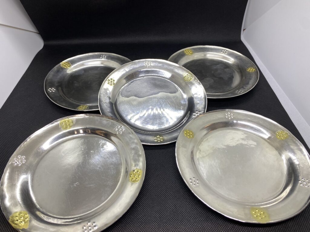 SV  1000　皿　657,0g