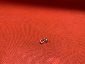 Pt 900　ピアス0.7g