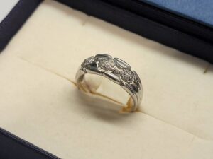Pt900 リング 5.7g