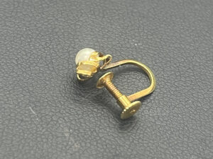 K18 イヤリング　0.4g