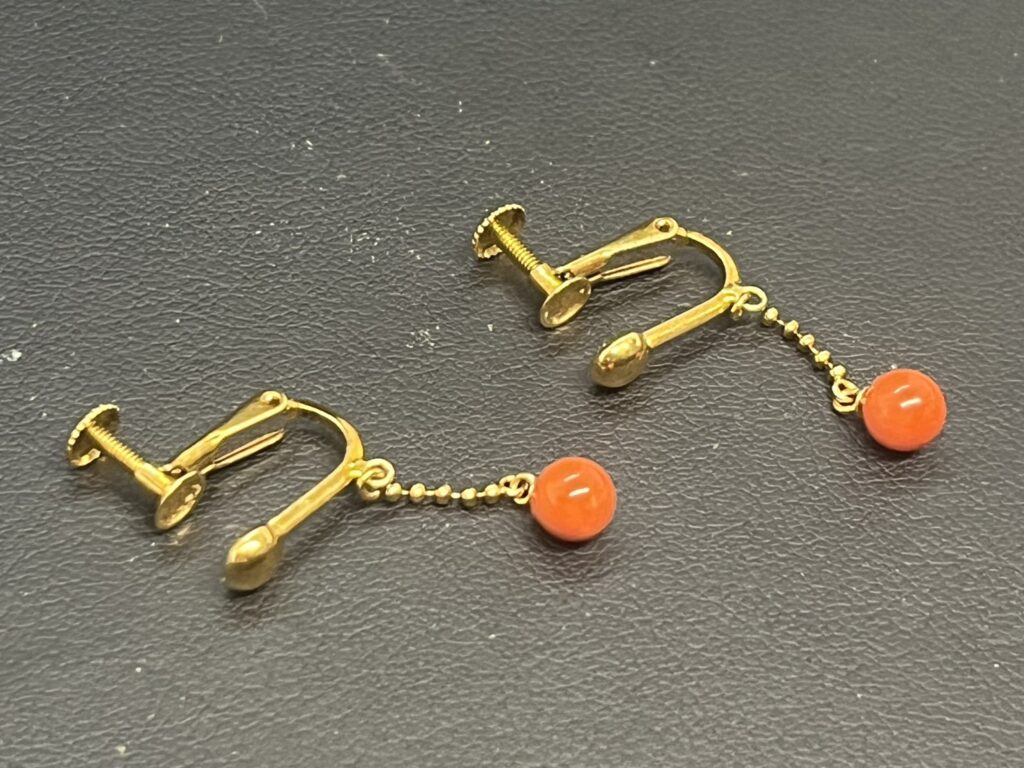 K18 イヤリング 1.5g