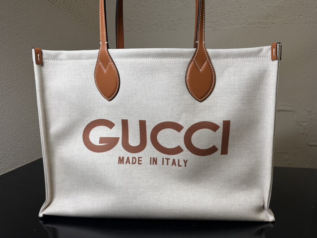 GUCCI　トートバッグ　772176　未使用品