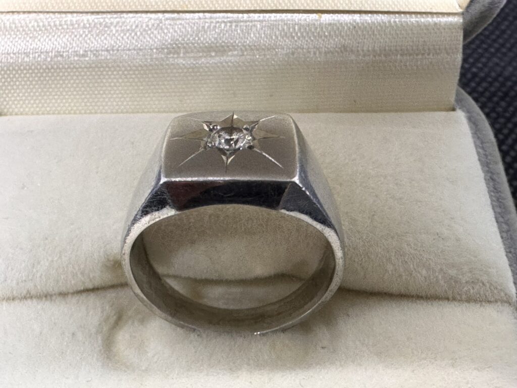 Pt850　リング　15.5ｇ　0.21ct