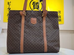 セリーヌ マカダム トートバッグ