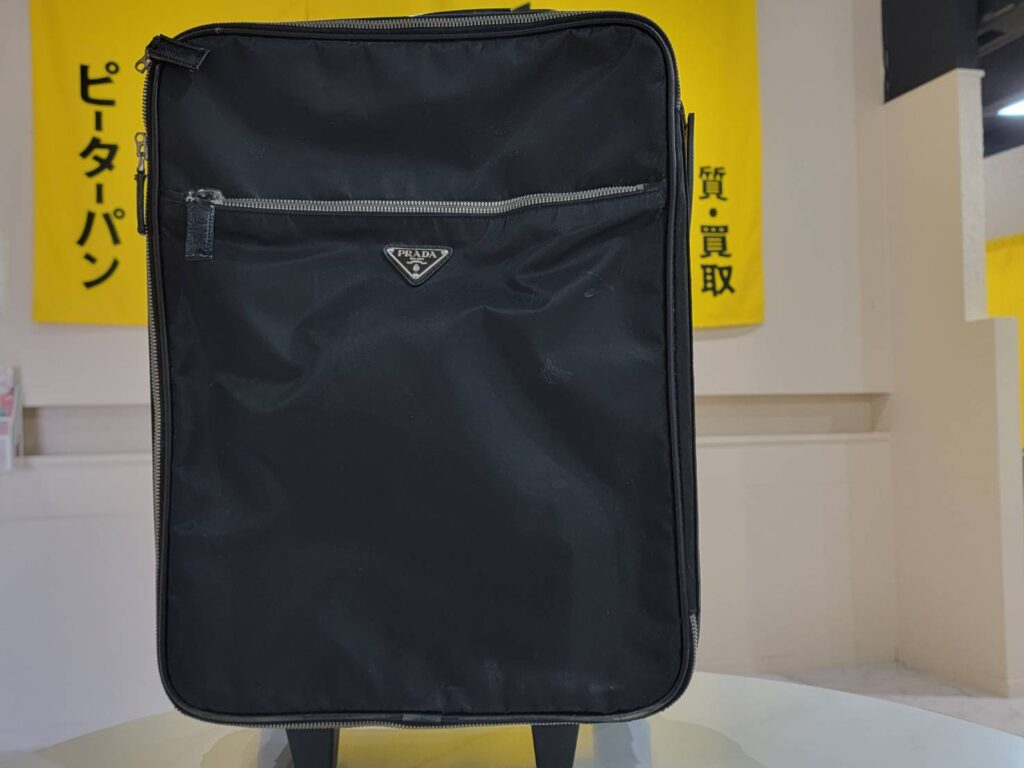 PRADA キャリーケース