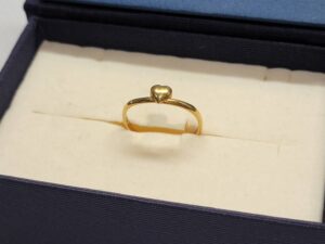 [借入可能金額　21,000円]　K18 リング 1.5g