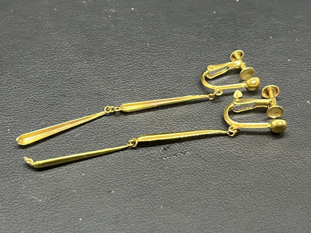 K18　イヤリング　2.2ｇ