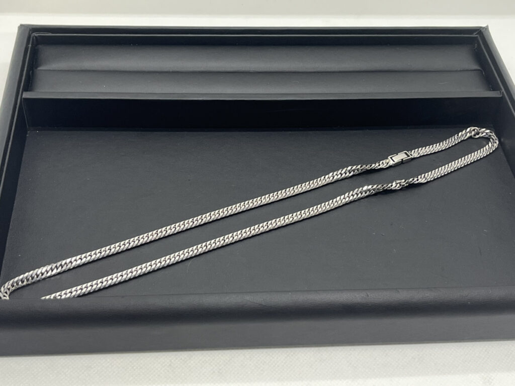 [借入可能金額　8,000円]　SV925 ネックレス　40.5ｇ