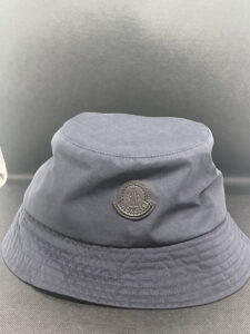 [借入可能金額　10,000円]モンクレール　バケットハット