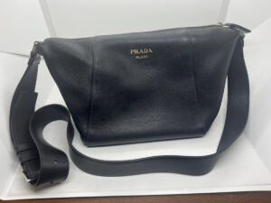 PRADA　ショルダーバッグ