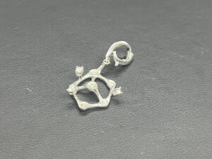 K18WG　ネックレストップ　2.8ｇ
