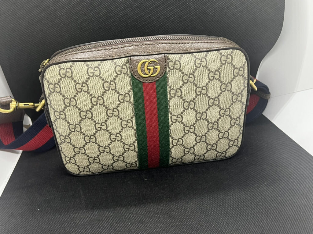 GUCCI　オフィディアショルダーバッグ