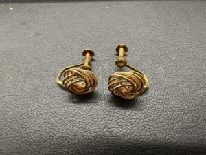 K18　イヤリング　2.0ｇ
