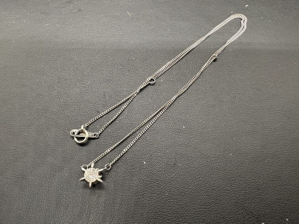 Pt850　D0.47ct　ネックレス　3.2ｇ