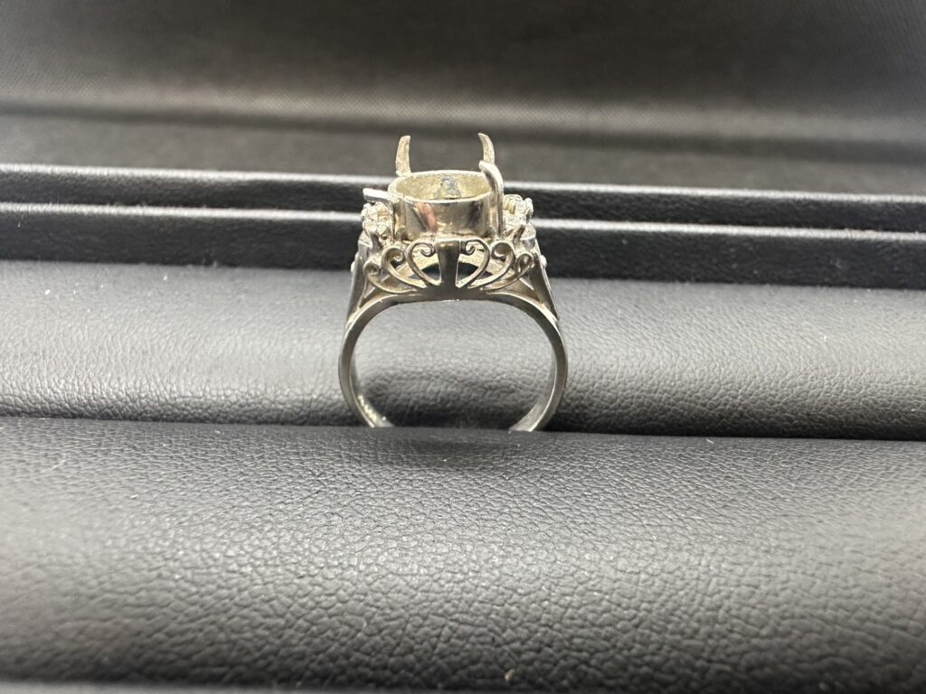 Pt900　MD0.11ct　5.6ｇ