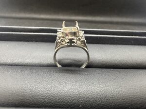 Pt900　MD0.11ct　5.6ｇ