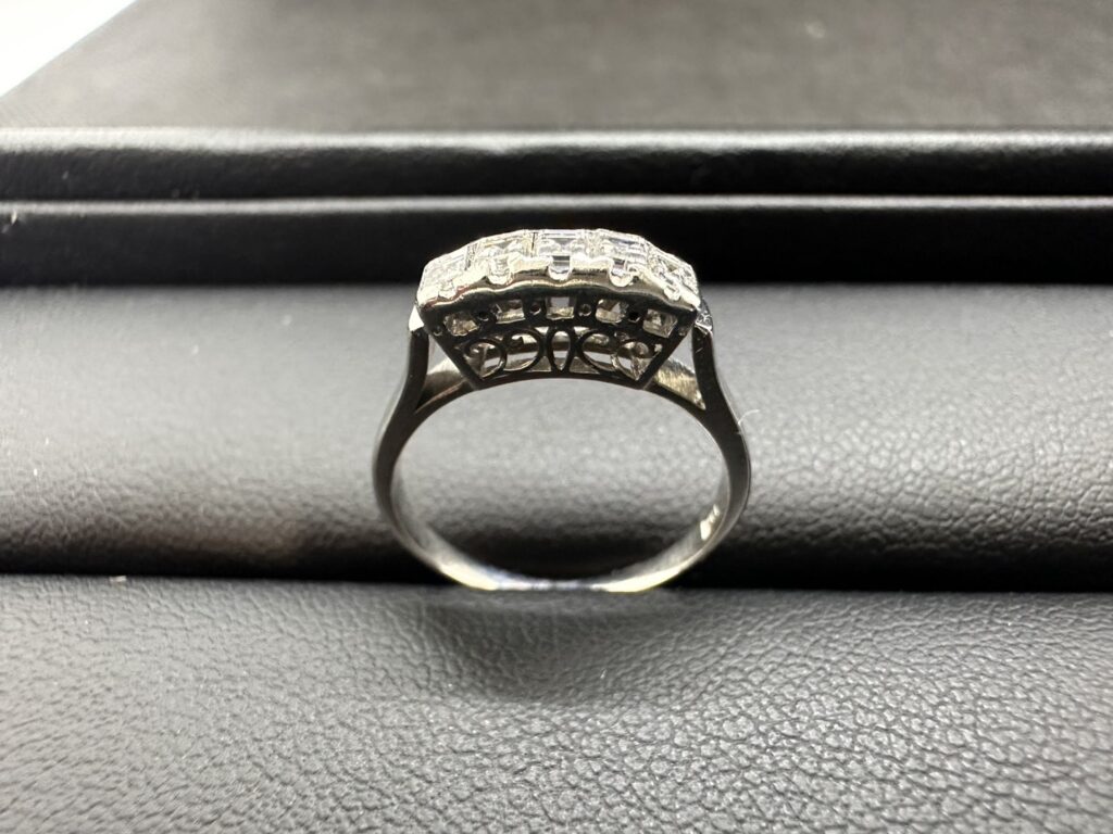 Pm刻印　MD0.45ct　リング　3.1ｇ