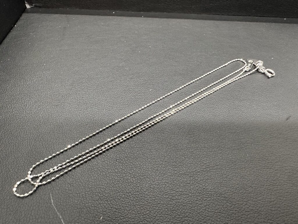 K18WG　ネックレス　1.4ｇ