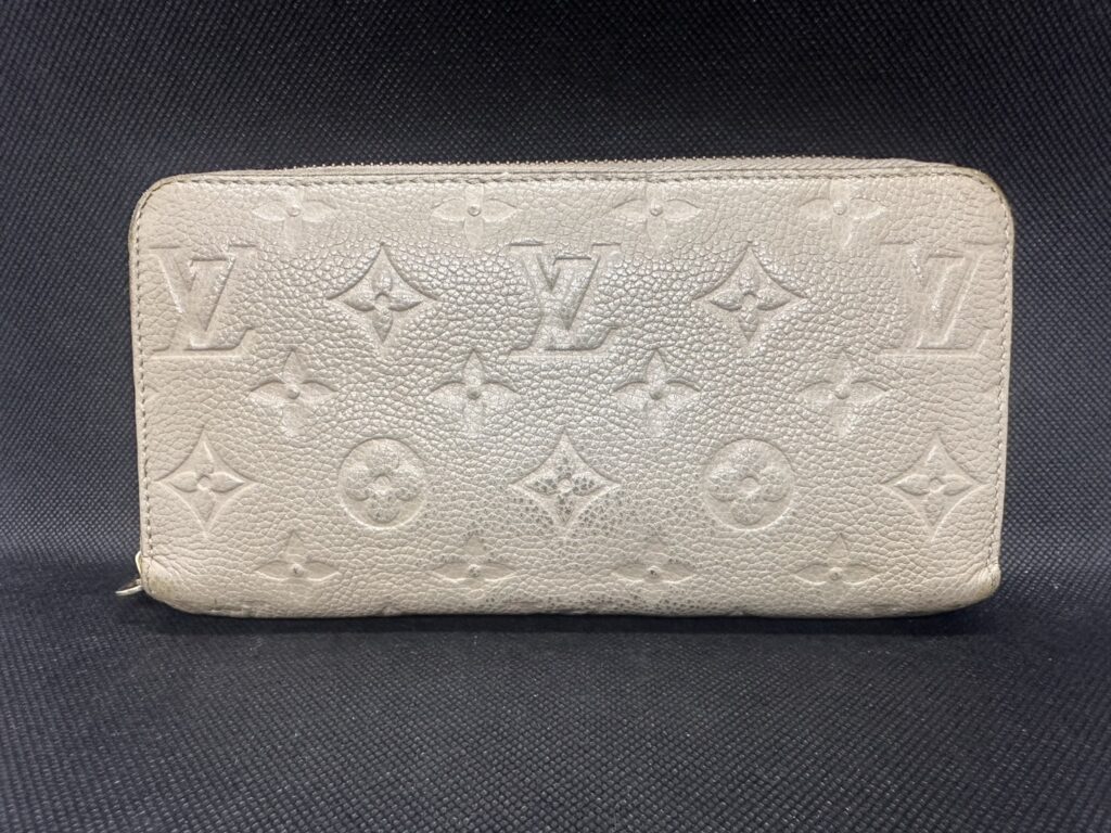 LV　ジッピーウォレット
