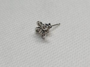 K18 ピアス 1g