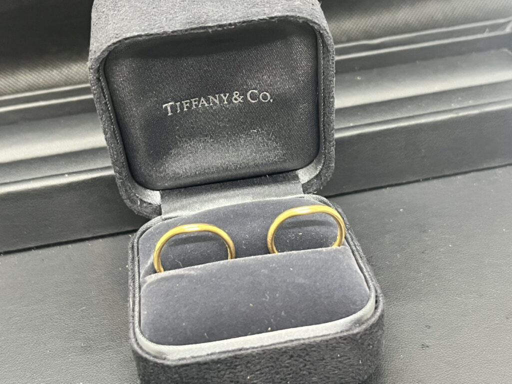 [借入可能金額　60,000円]Tiffany　K18 ペアリング　5.1g